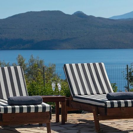 Villa Artemis Nikiana Eksteriør billede