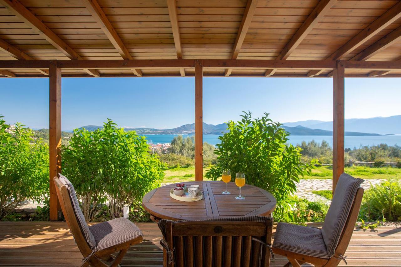Villa Artemis Nikiana Eksteriør billede